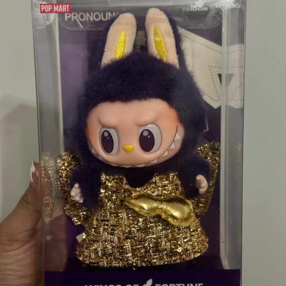 Labubu 🥹💕 - Picture 2 of 3